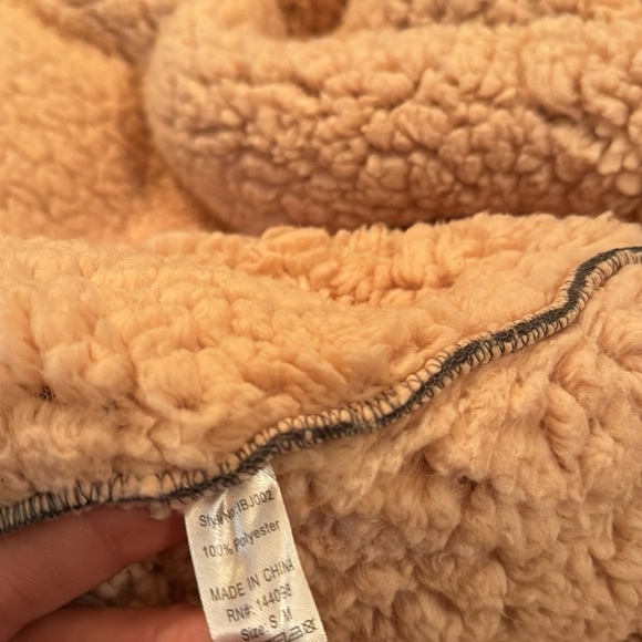 I Believe oversized warm and cozy jacket or sweater S/M NWT - Picture 8 of 12